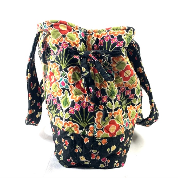 Quilted Floral Tote Bag, Vegan Friendly, Cottage, Prairie. - Picture 2 of 11